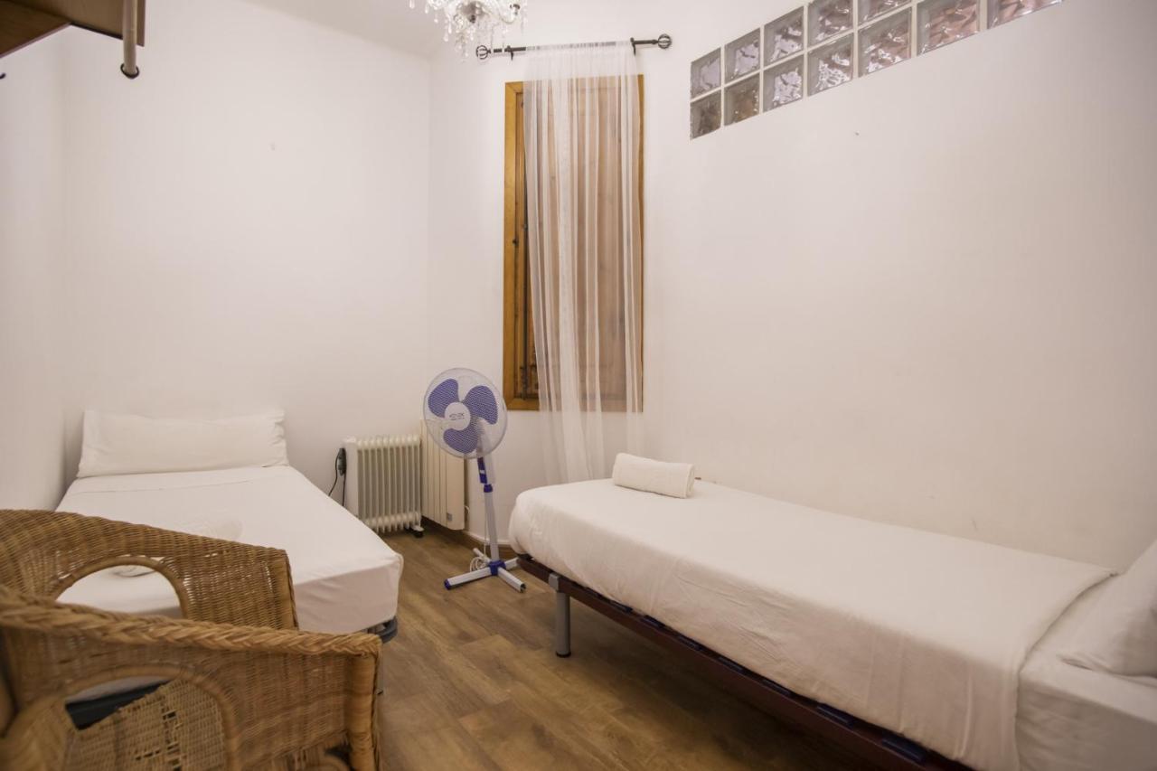 Apartment 11llan345 Spacious In Plaza Espanya Barcelona